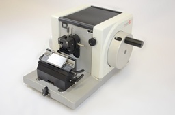 [B150018] microTec Rotary Microtome CUT 4060